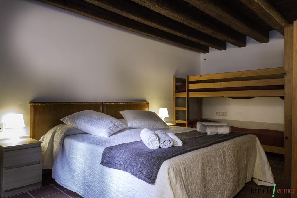 Hotel Arsenal House Venedig Zimmer foto