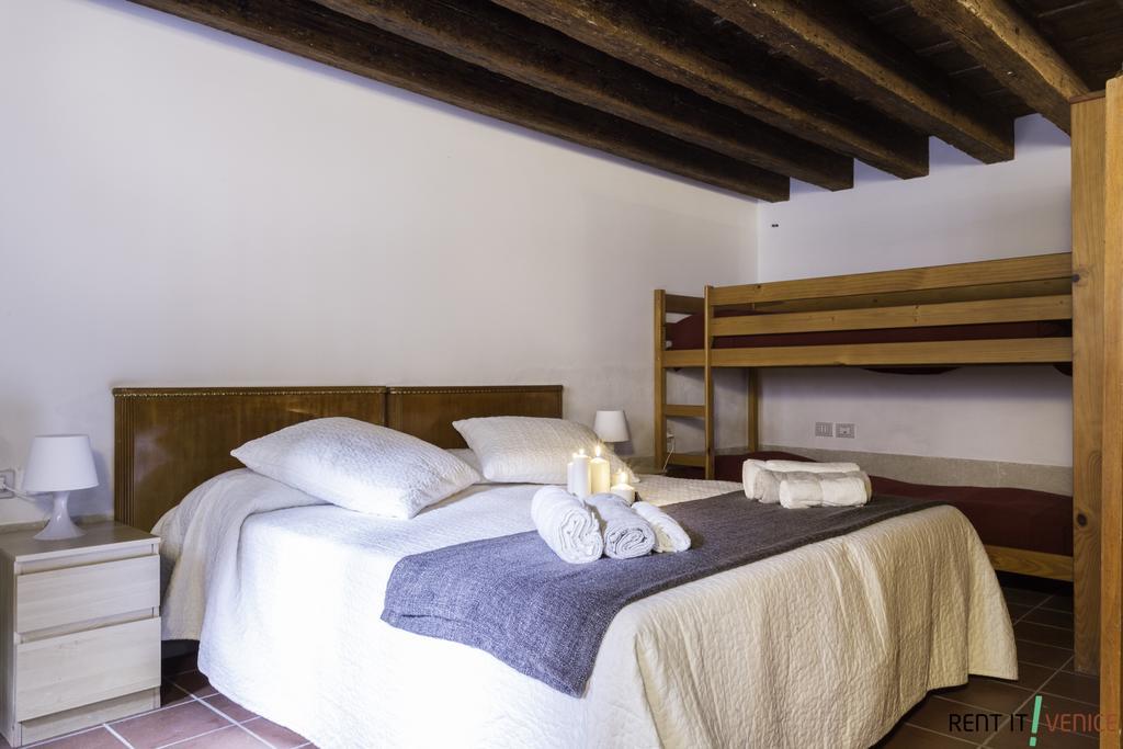 Hotel Arsenal House Venedig Zimmer foto